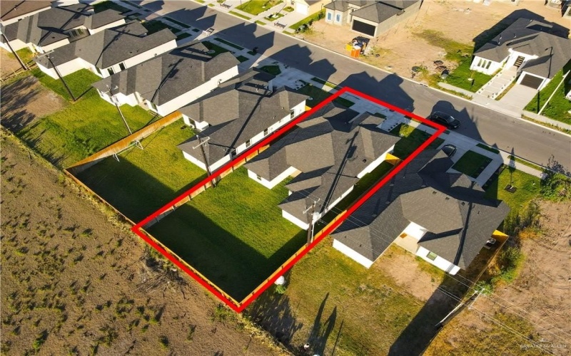 5805 N Playa Del Sol Street, Edinburg, TX 78542, 3 Bedrooms Bedrooms, ,2 BathroomsBathrooms,Residential,For Sale,5805 N Playa Del Sol Street,0,498293