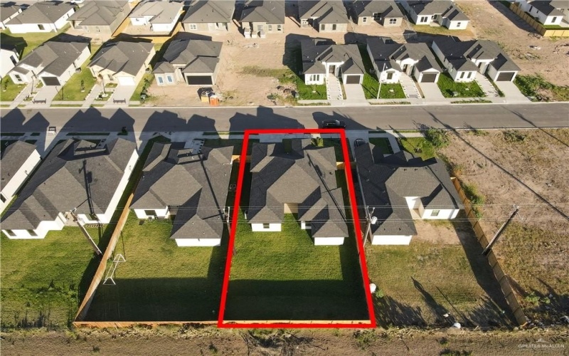 5805 N Playa Del Sol Street, Edinburg, TX 78542, 3 Bedrooms Bedrooms, ,2 BathroomsBathrooms,Residential,For Sale,5805 N Playa Del Sol Street,0,498293