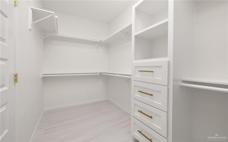 1602 Foxtail Street, Donna, TX 78537, 3 Bedrooms Bedrooms, ,2 BathroomsBathrooms,Residential,For Sale,1602 Foxtail Street,0,498372