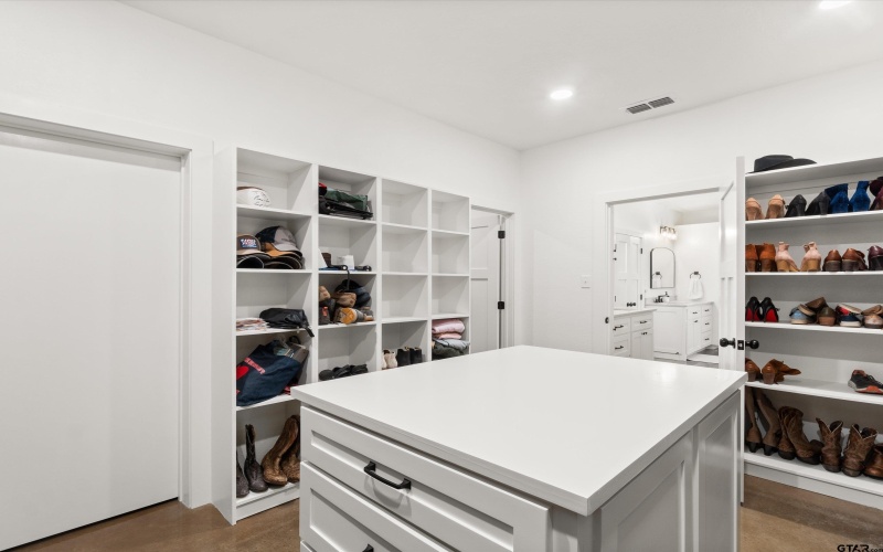 3472 FM 2869, Hawkins, TX 75765, 3 Habitaciones Habitaciones , ,2 BañosBaños,Residential,En Venta,3472 FM 2869,0,26003692