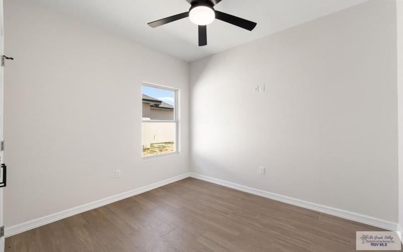 719 FOSTER LN, BROWNSVILLE, TX 78521, 4 Bedrooms Bedrooms, ,2 BathroomsBathrooms,Residential,For Sale,719 FOSTER LN,0,29774928