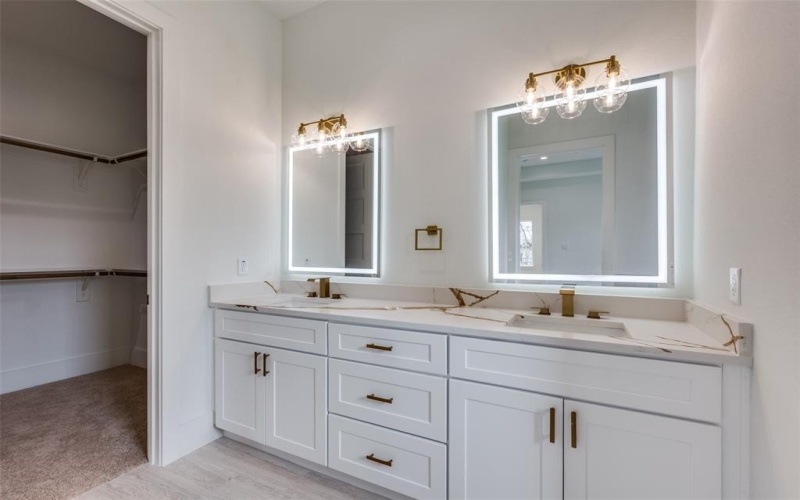 2908 Prospect Avenue, Fort Worth, TX 76106, 4 Bedrooms Bedrooms, ,2 BathroomsBathrooms,Residential,For Sale,2908 Prospect Avenue,0,21201963