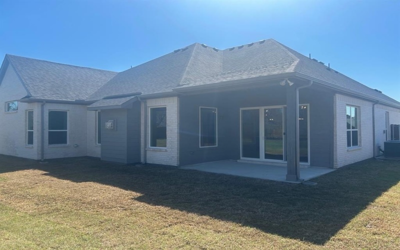 323 Lakecrest Drive, Lakewood Village, TX 75068, 4 Habitaciones Habitaciones , ,2 BañosBaños,Residential,En Venta,323 Lakecrest Drive,0,21202234