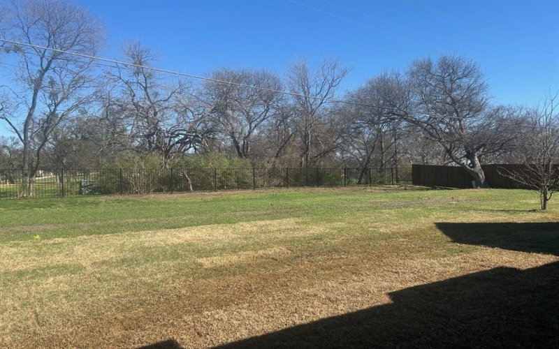 323 Lakecrest Drive, Lakewood Village, TX 75068, 4 Habitaciones Habitaciones , ,2 BañosBaños,Residential,En Venta,323 Lakecrest Drive,0,21202234