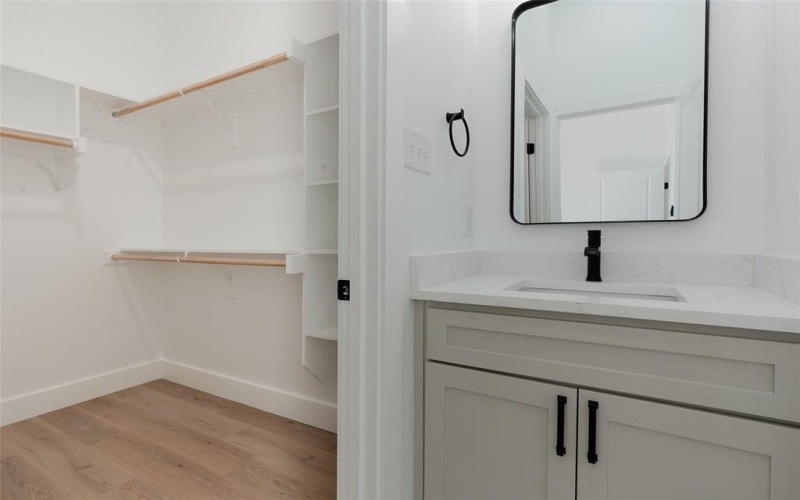 592 Highview Court, Godley, TX 76044, 3 Habitaciones Habitaciones , ,2 BañosBaños,Residential,En Venta,592 Highview Court,0,21208784