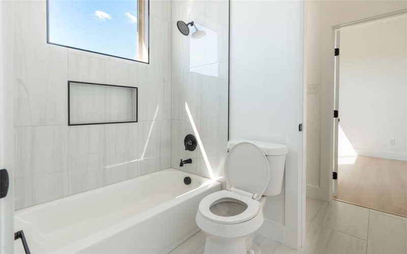 592 Highview Court, Godley, TX 76044, 3 Habitaciones Habitaciones , ,2 BañosBaños,Residential,En Venta,592 Highview Court,0,21208784