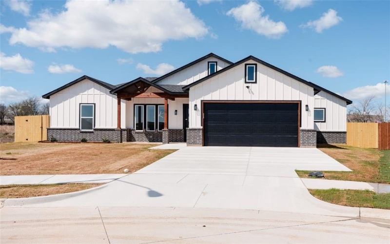 592 Highview Court, Godley, TX 76044, 3 Habitaciones Habitaciones , ,2 BañosBaños,Residential,En Venta,592 Highview Court,0,21208784