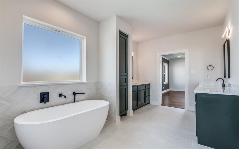 820 Evergreen Way, Nevada, TX 75173, 4 Bedrooms Bedrooms, ,3 BathroomsBathrooms,Residential,For Sale,820 Evergreen Way,0,21209330