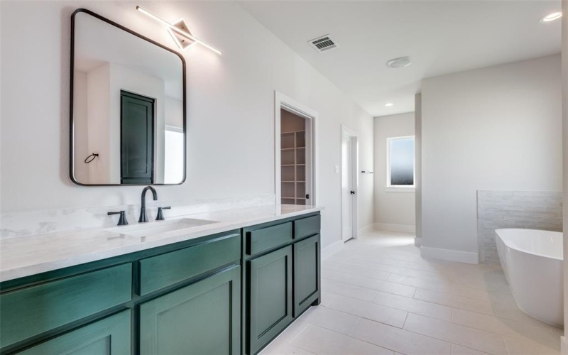 820 Evergreen Way, Nevada, TX 75173, 4 Bedrooms Bedrooms, ,3 BathroomsBathrooms,Residential,For Sale,820 Evergreen Way,0,21209330