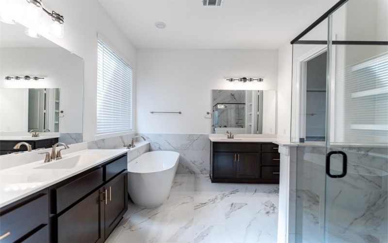 1814 Verona Lane, McLendon Chisholm, TX 75032, 4 Bedrooms Bedrooms, ,3 BathroomsBathrooms,Residential,For Sale,1814 Verona Lane,0,21209410