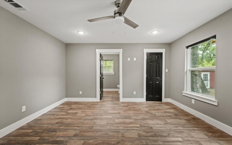 310 Eagle Drive, Gun Barrel City, TX 75156, 3 Bedrooms Bedrooms, ,2 BathroomsBathrooms,Residential,For Sale,310 Eagle Drive,20699109