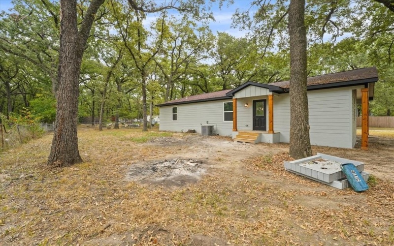 310 Eagle Drive, Gun Barrel City, TX 75156, 3 Bedrooms Bedrooms, ,2 BathroomsBathrooms,Residential,For Sale,310 Eagle Drive,20699109