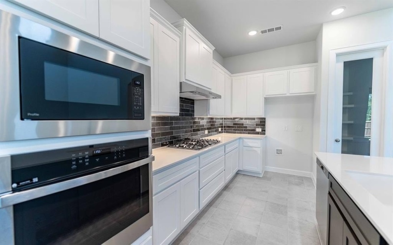 1842 Costa Verde Drive, McLendon Chisholm, TX 75032, 4 Bedrooms Bedrooms, ,3 BathroomsBathrooms,Residential,For Sale,1842 Costa Verde Drive,0,21209520