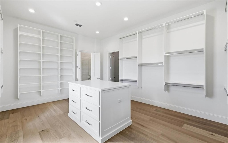 1401 Brian Street, Bartonville, TX 76226, 5 Habitaciones Habitaciones , ,6 BañosBaños,Residential,En Venta,1401 Brian Street,0,21209524