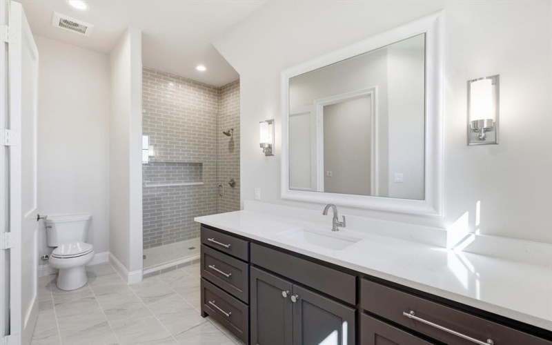 1401 Brian Street, Bartonville, TX 76226, 5 Habitaciones Habitaciones , ,6 BañosBaños,Residential,En Venta,1401 Brian Street,0,21209524