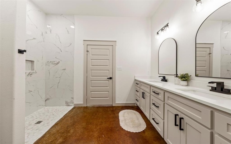 1512 Holly Vista Street, Waco, TX 76711, 3 Bedrooms Bedrooms, ,2 BathroomsBathrooms,Residential,For Sale,1512 Holly Vista Street,0,21209974