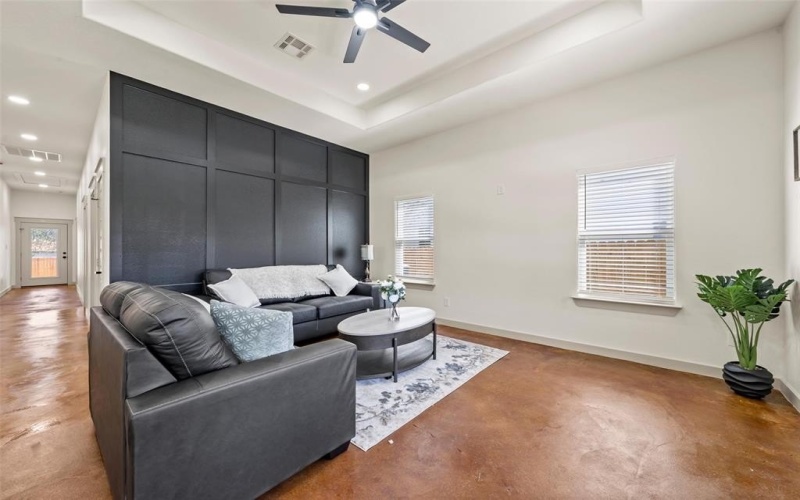 1512 Holly Vista Street, Waco, TX 76711, 3 Bedrooms Bedrooms, ,2 BathroomsBathrooms,Residential,For Sale,1512 Holly Vista Street,0,21209974