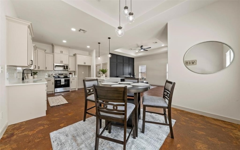 1512 Holly Vista Street, Waco, TX 76711, 3 Bedrooms Bedrooms, ,2 BathroomsBathrooms,Residential,For Sale,1512 Holly Vista Street,0,21209974