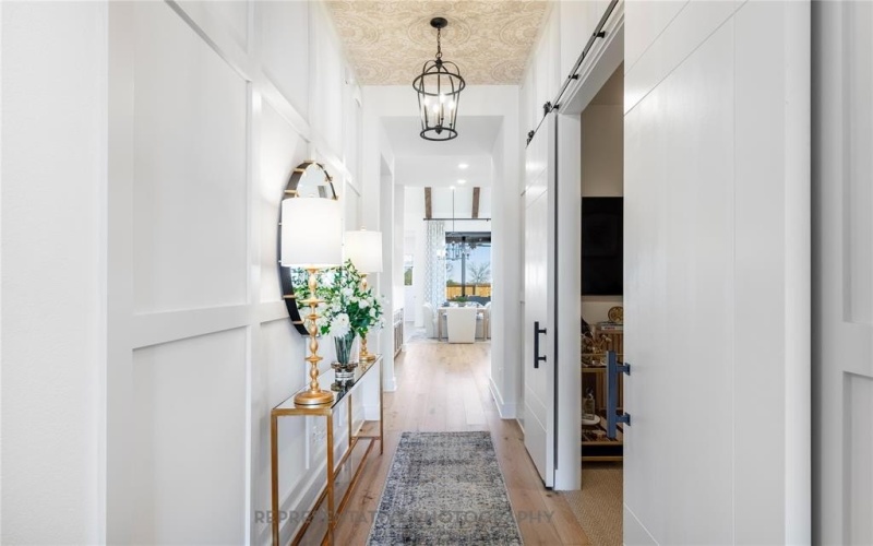 2820 Hillview Lane, Sherman, TX 75092, 4 Bedrooms Bedrooms, ,3 BathroomsBathrooms,Residential,For Sale,2820 Hillview Lane,0,21210051