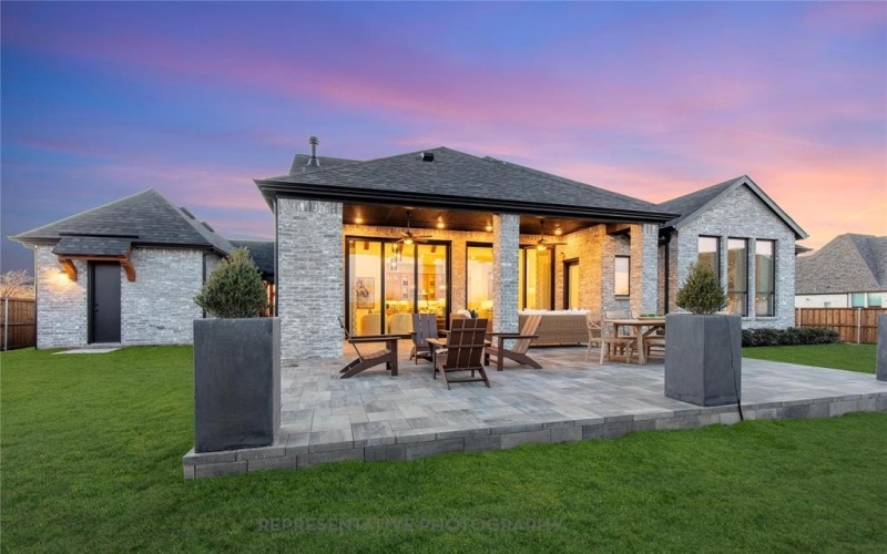 2820 Hillview Lane, Sherman, TX 75092, 4 Bedrooms Bedrooms, ,3 BathroomsBathrooms,Residential,For Sale,2820 Hillview Lane,0,21210051