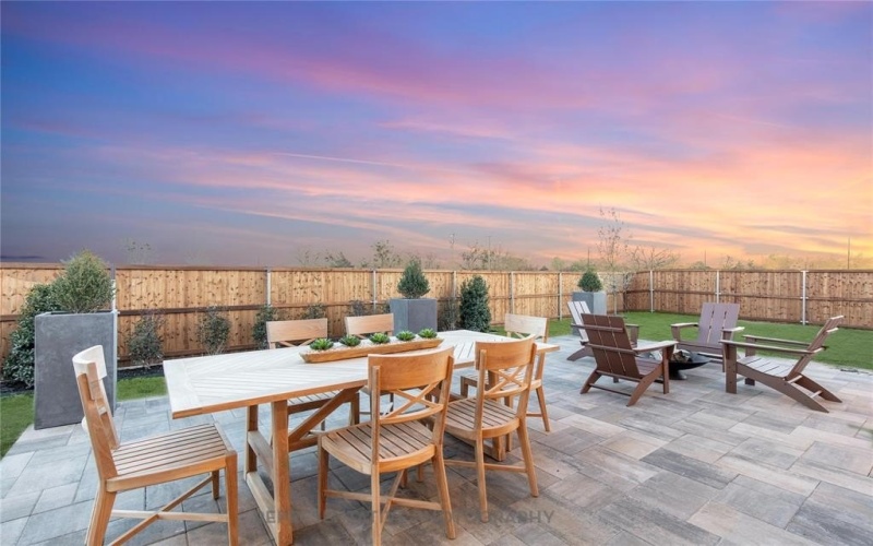 2820 Hillview Lane, Sherman, TX 75092, 4 Bedrooms Bedrooms, ,3 BathroomsBathrooms,Residential,For Sale,2820 Hillview Lane,0,21210051