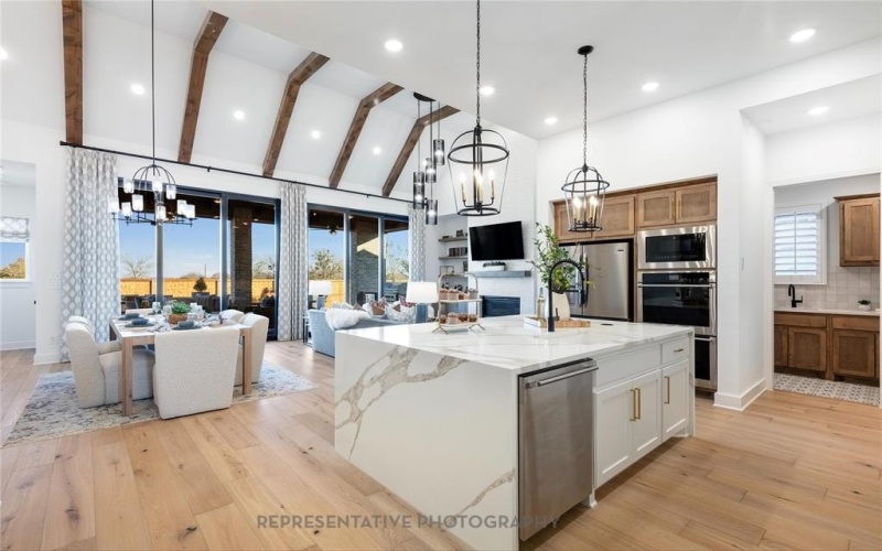 2820 Hillview Lane, Sherman, TX 75092, 4 Bedrooms Bedrooms, ,3 BathroomsBathrooms,Residential,For Sale,2820 Hillview Lane,0,21210051