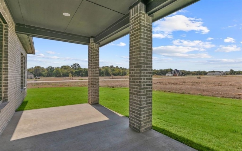 2001 Veal Circle, Springtown, TX 76085, 3 Bedrooms Bedrooms, ,2 BathroomsBathrooms,Residential,For Sale,2001 Veal Circle,0,21210132