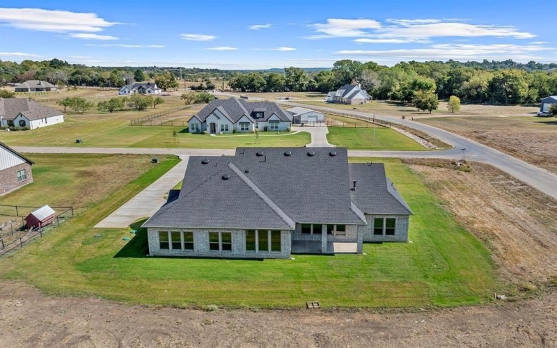 2001 Veal Circle, Springtown, TX 76085, 3 Bedrooms Bedrooms, ,2 BathroomsBathrooms,Residential,For Sale,2001 Veal Circle,0,21210132