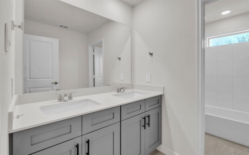 9425 Gossamer St, McKinney, TX 75071, 5 Bedrooms Bedrooms, ,3 BathroomsBathrooms,Residential,For Sale,9425 Gossamer St,0,21210201