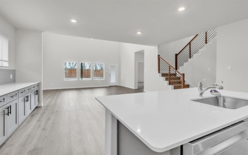 9425 Gossamer St, McKinney, TX 75071, 5 Bedrooms Bedrooms, ,3 BathroomsBathrooms,Residential,For Sale,9425 Gossamer St,0,21210201