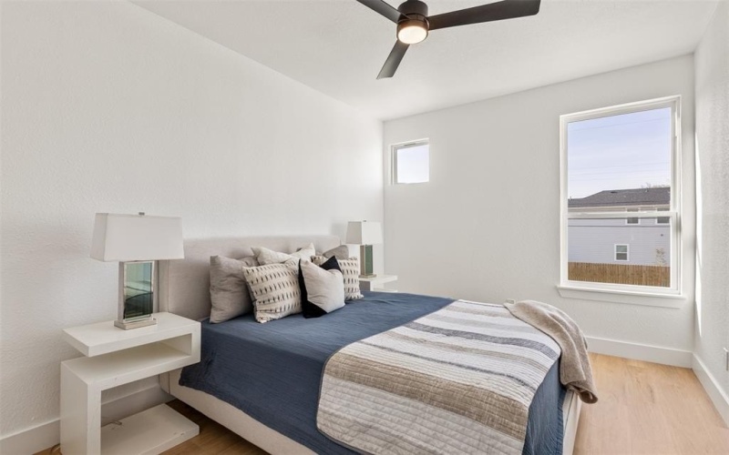 3524 & 3526 Spring Avenue, Dallas, TX 75210, 6 Bedrooms Bedrooms, ,5 BathroomsBathrooms,Residential Multi Family,For Sale,3524 & 3526 Spring Avenue,0,21210264