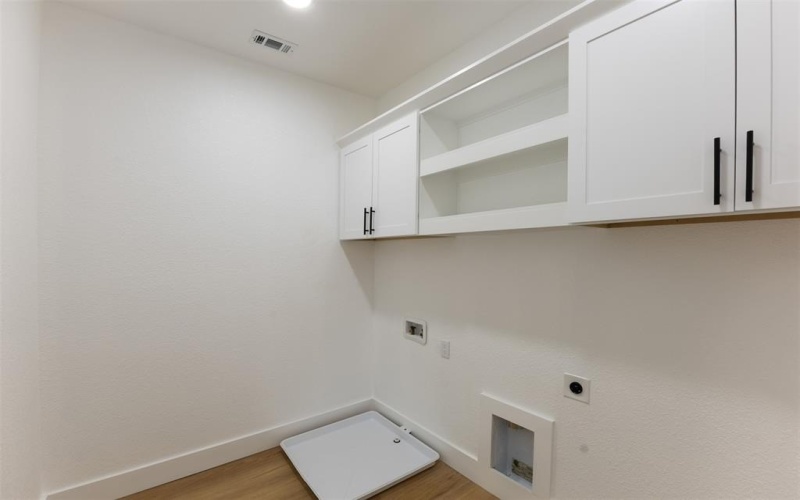 3524 & 3526 Spring Avenue, Dallas, TX 75210, 6 Bedrooms Bedrooms, ,5 BathroomsBathrooms,Residential Multi Family,For Sale,3524 & 3526 Spring Avenue,0,21210264