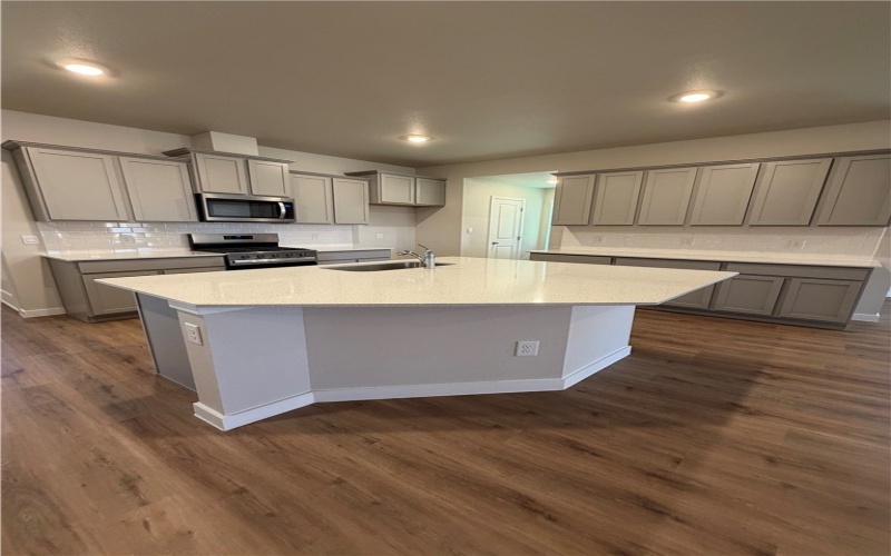 1334 Remy's Way, Corpus Christi, TX 78415, 4 Habitaciones Habitaciones , ,2 BañosBaños,Residential,En Venta,1334 Remy's Way,0,472990