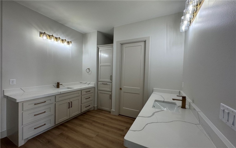 7621 Roman Drive, Corpus Christi, TX 78414, 4 Habitaciones Habitaciones , ,3 BañosBaños,Residential,En Venta,7621 Roman Drive,0,473308