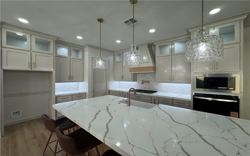 7621 Roman Drive, Corpus Christi, TX 78414, 4 Habitaciones Habitaciones , ,3 BañosBaños,Residential,En Venta,7621 Roman Drive,0,473308