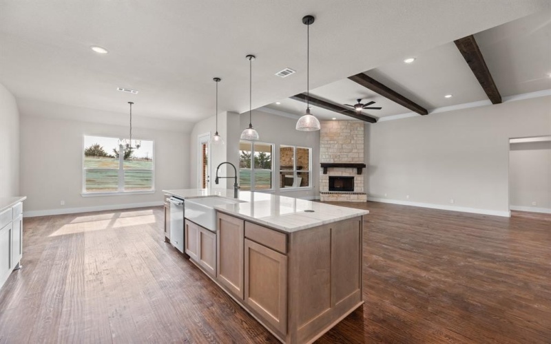 1080 Julian Drive, Van Alstyne, TX 75495, 3 Bedrooms Bedrooms, ,3 BathroomsBathrooms,Residential,For Sale,1080 Julian Drive,20699296