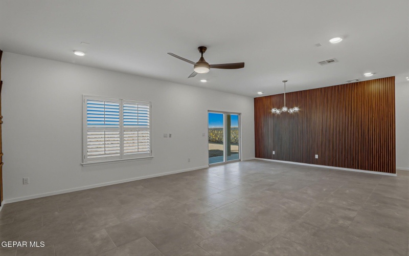 13745 CENTRO VISTA, Horizon City, TX 79928, 4 Habitaciones Habitaciones , ,2 BañosBaños,Residential,En Venta,13745 CENTRO VISTA,0,940403