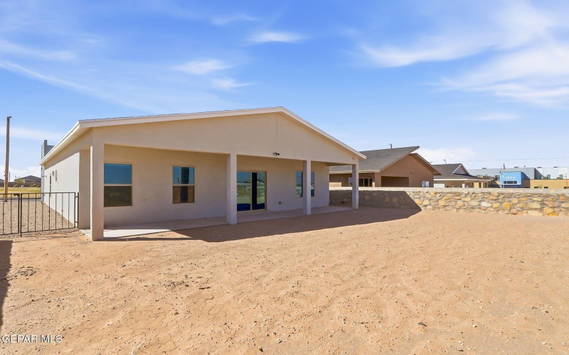 13745 CENTRO VISTA, Horizon City, TX 79928, 4 Habitaciones Habitaciones , ,2 BañosBaños,Residential,En Venta,13745 CENTRO VISTA,0,940403