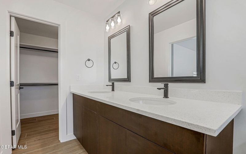 5981 RUIDOSO DOWNS Street, El Paso, TX 79932, 4 Bedrooms Bedrooms, ,2 BathroomsBathrooms,Residential,For Sale,5981 RUIDOSO DOWNS Street,0,940407