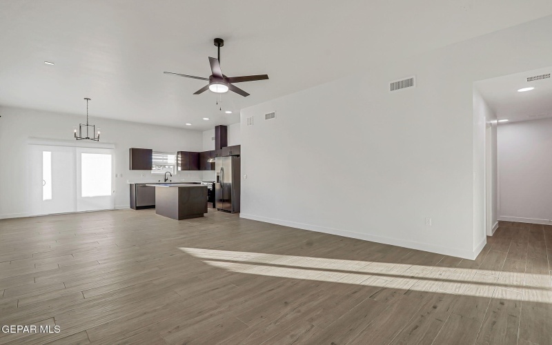 5981 RUIDOSO DOWNS Street, El Paso, TX 79932, 4 Bedrooms Bedrooms, ,2 BathroomsBathrooms,Residential,For Sale,5981 RUIDOSO DOWNS Street,0,940407