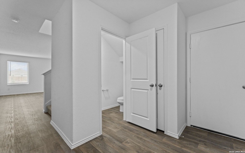 15515 Mint Patch Meadow, Von Ormy, TX 78073, 5 Habitaciones Habitaciones , ,2 BañosBaños,Residential,En Venta,15515 Mint Patch Meadow,0,1949461