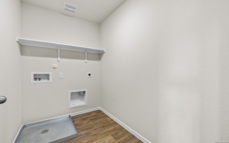 1596 Agave Cellar, New Braunfels, TX 78130, 4 Habitaciones Habitaciones , ,2 BañosBaños,Residential,En Venta,1596 Agave Cellar,0,1949468