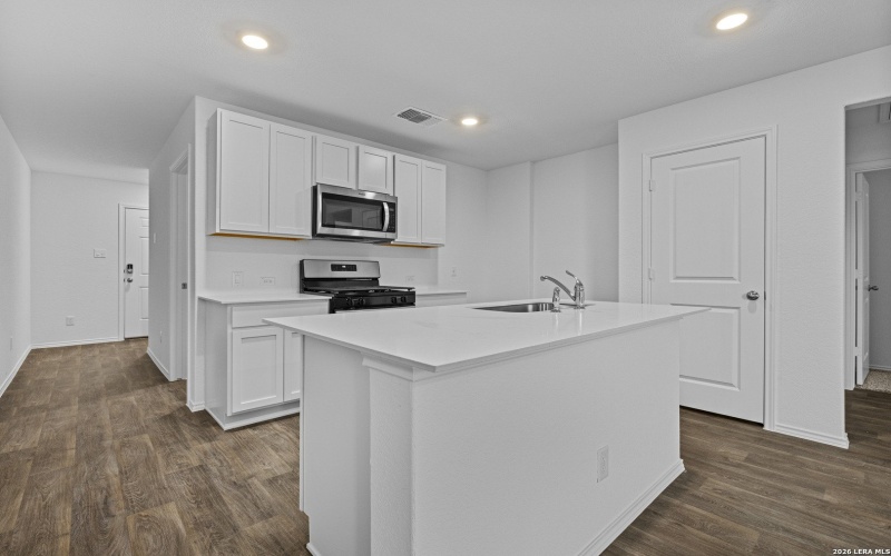 12536 Spoor Vly, Converse, TX 78109, 3 Bedrooms Bedrooms, ,2 BathroomsBathrooms,Residential,For Sale,12536 Spoor Vly,0,1949473