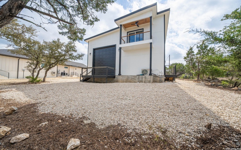 2617 Summit, New Braunfels, TX 78132, 1 Bedroom Bedrooms, ,1 BathroomBathrooms,Residential,For Sale,2617 Summit,0,1946923