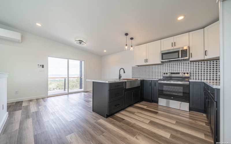 2617 Summit, New Braunfels, TX 78132, 1 Bedroom Bedrooms, ,1 BathroomBathrooms,Residential,For Sale,2617 Summit,0,1946923