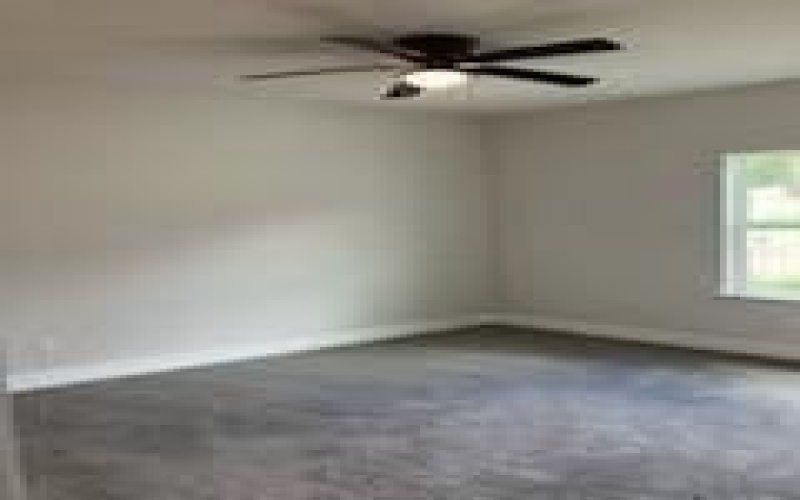 6063 Plum Dale Road, Dallas, TX 75241, 3 Habitaciones Habitaciones , ,2 BañosBaños,Residential,En Venta,6063 Plum Dale Road,20699397