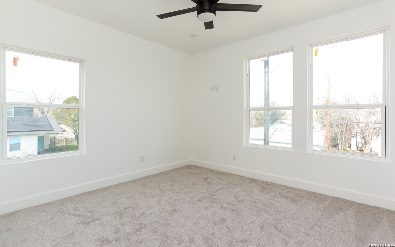 205 Toledo, San Antonio, TX 78203, 2 Habitaciones Habitaciones , ,2 BañosBaños,Residential,En Venta,205 Toledo,0,1948271