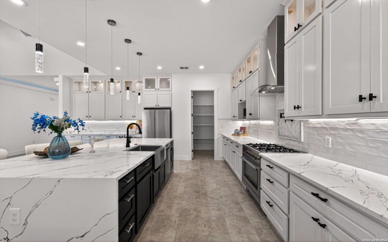 344 Buckskin, Bandera, TX 78003, 4 Habitaciones Habitaciones , ,3 BañosBaños,Residential,En Venta,344 Buckskin,0,1948989