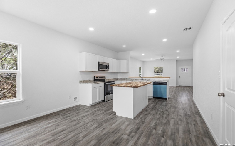 1234 Clearcreek Dr., Canyon Lake, TX 78133, 3 Habitaciones Habitaciones , ,2 BañosBaños,Residential,En Venta,1234 Clearcreek Dr.,0,1949280