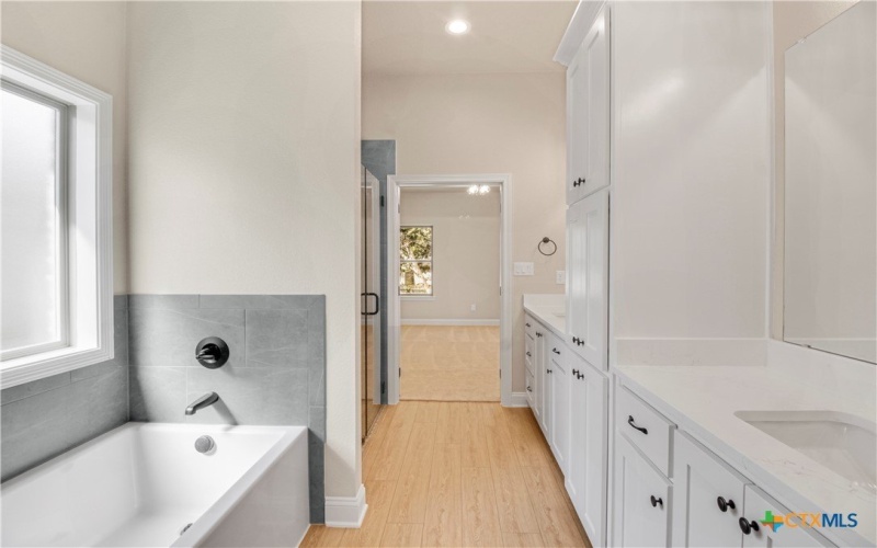 1212 Madyson Lane, Salado, TX 76571, 4 Bedrooms Bedrooms, ,2 BathroomsBathrooms,Residential,For Sale,1212 Madyson Lane,0,606392